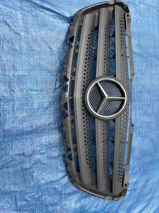 Grill Mercedes 906 Sprinter Lift