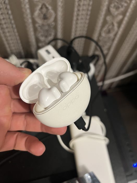 Навушники Oppo Enco Buds 2