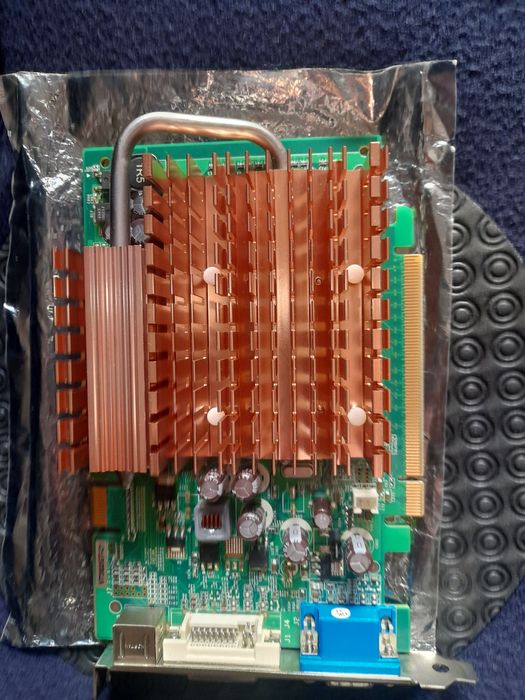 Vendo placa gráfica 256 Mb