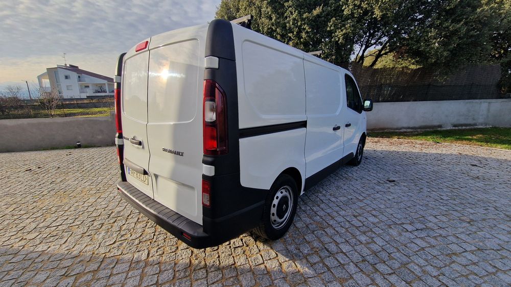 Renault Trafic 2.0 dci Nacionsl