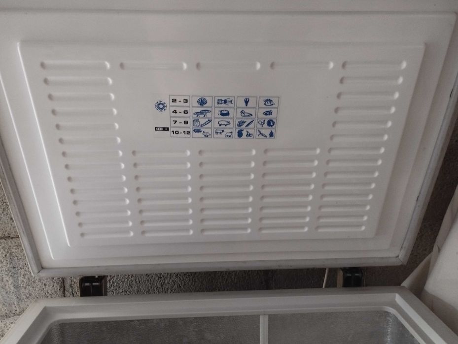 Arca congeladora horizontal, Marca Eurofrio, a trabalhar perfeitamente