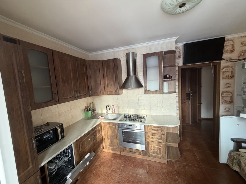 Продам 1 к квартиру , 53м2, 5/9- поверх, вул. Шевченка ЖК Левада