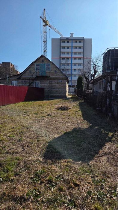 Продам півбудинку з ремонтом с.Нові Петрівці Вишгородського р-ну