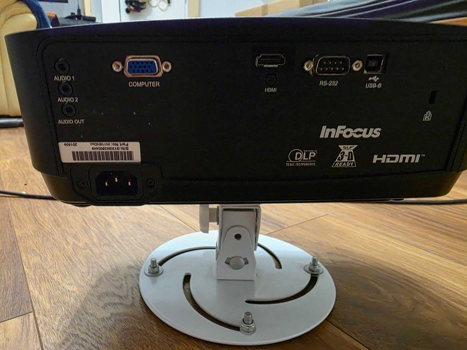 Infocus in119hdx projektor po wymianie lampy FHD