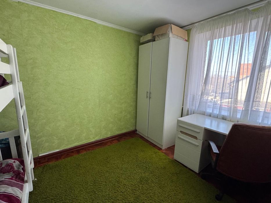 Продаж 3-х кімнатної квартири з автономним опаленням.