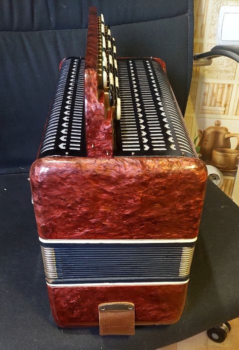 Баян Тембр продам