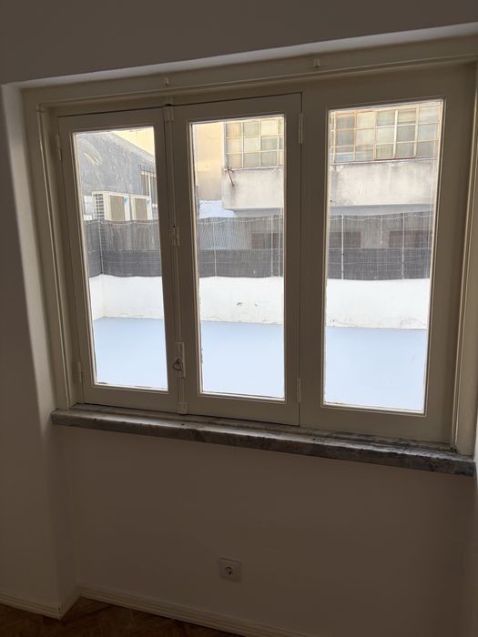 Apartamento T2 no Alto de Santo Amaro (Alcantara)