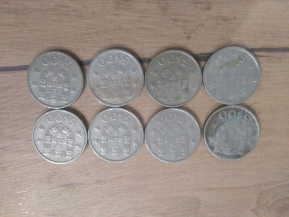 5 Escudo Coins