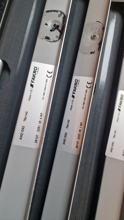 Markiza do okien dachowych