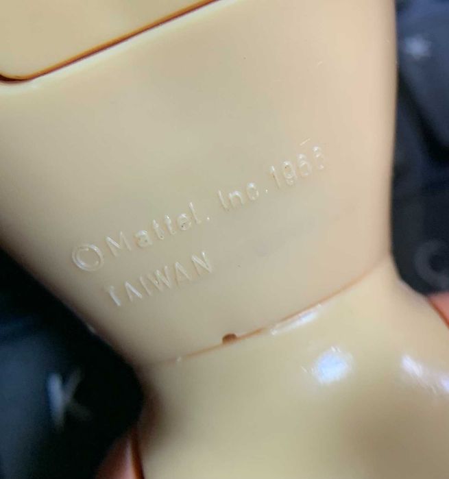 BARBIE ORIGINAL DE 1966. MODELO MUITO RARO COM CABEÇA OSCILANTE