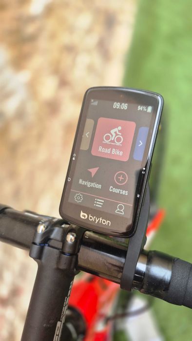 Wilier GTR Team Disc Carbono – Excelente Estado + Bryton S810