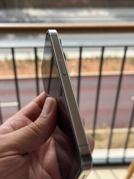 iPhone 15 Pro 128Gb como Novo (Garantia de 6 meses)