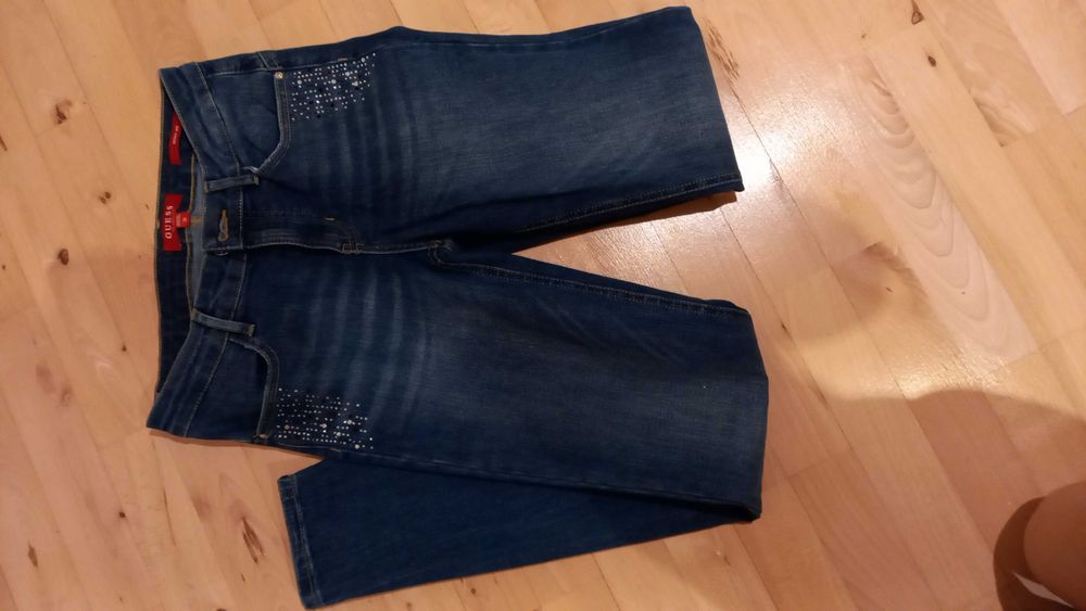 Jeansy firmy guess