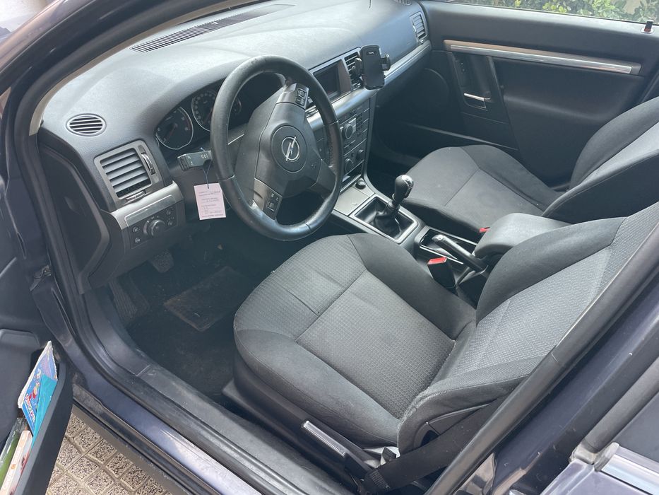 Opel vectra van 1.9CDTI 150cv