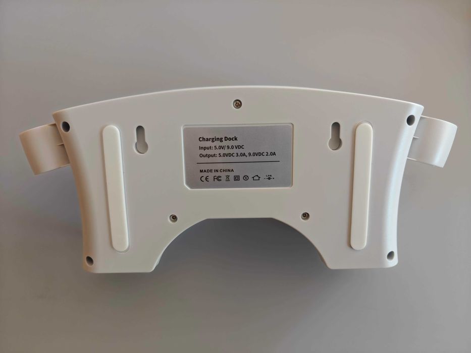 Vakdon Magnetyczna Stacja Ładująca USB do Oculus Quest 2