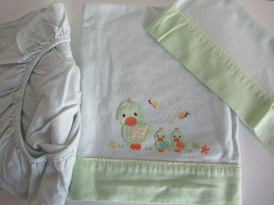 Roupa para cama de bebé