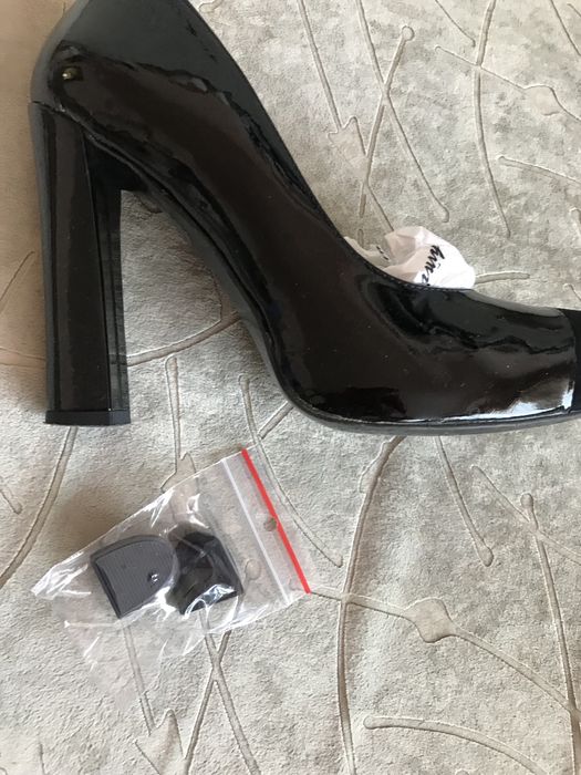 Туфлі жіночі