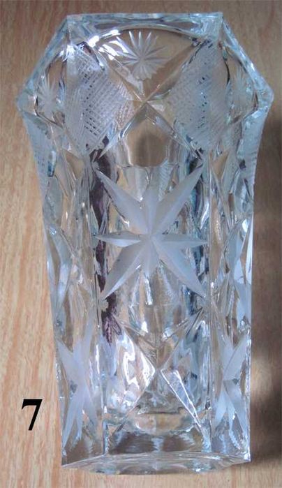 Вазы хрустальные