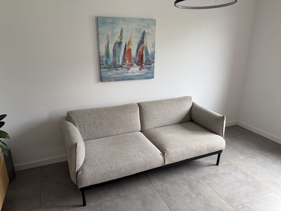 Nowoczesna Sofa ÄPPLARYD
