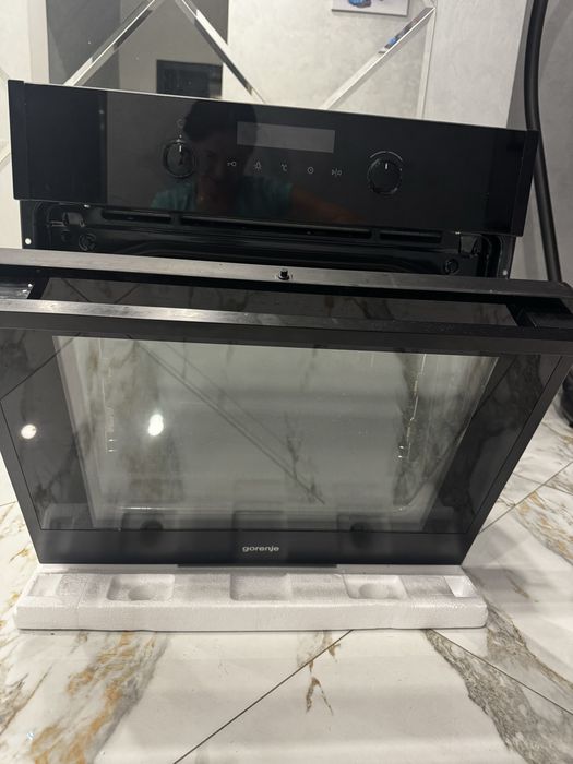 Духовка електрична Gorenje