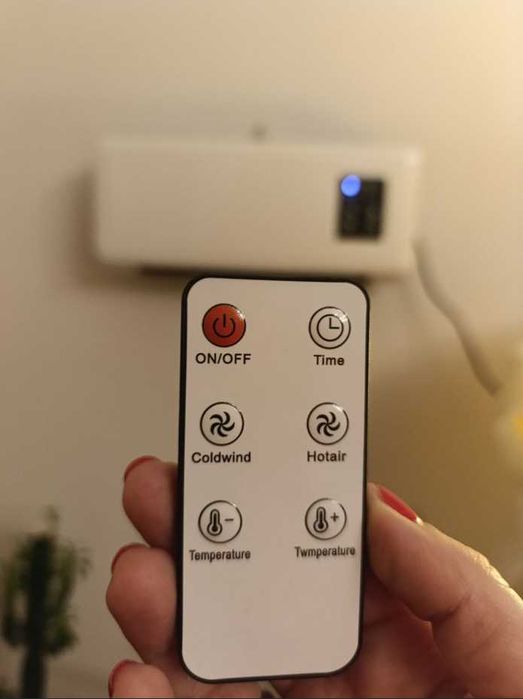 Обігрівач з пультом сушаркою настінний тепловентилятор дуйка LED екран