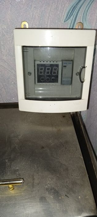 Духовка для выпекания двух пиц