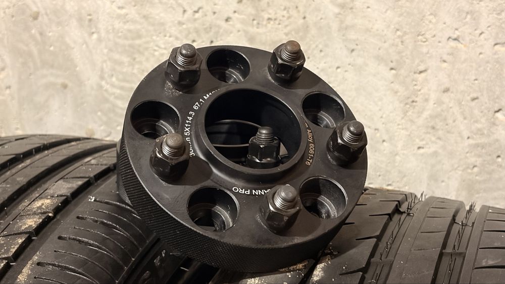 Колісні проставки Getmann 5x114.3 30mm DIA67.1