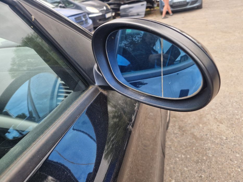 Lusterko prawe BMW E87 Europa schwarz 2