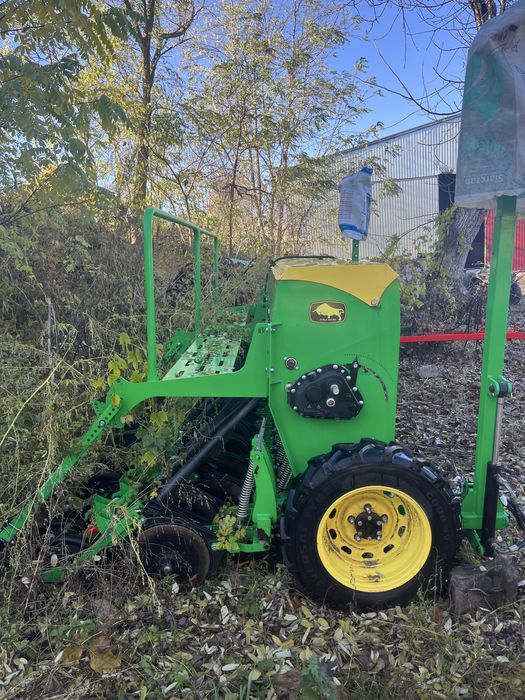 Продам сівалку зернову Nicolas Movako Mahes 3450