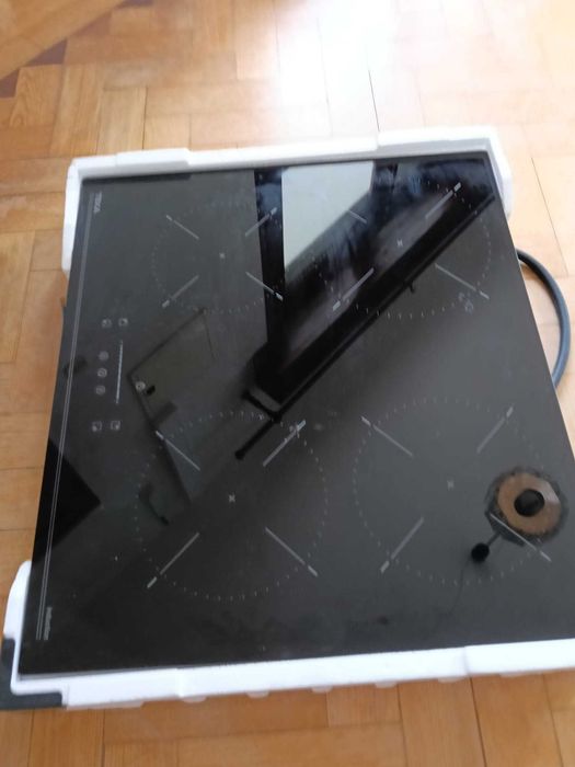 Placa de Indução TEKA  (Elétrica - 60 cm - Preto)