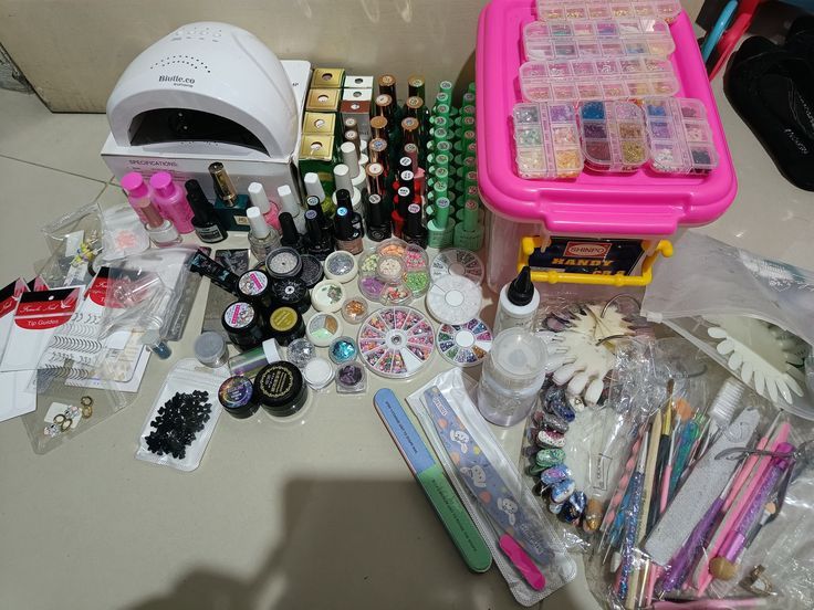 Продам пролежности для маникюра