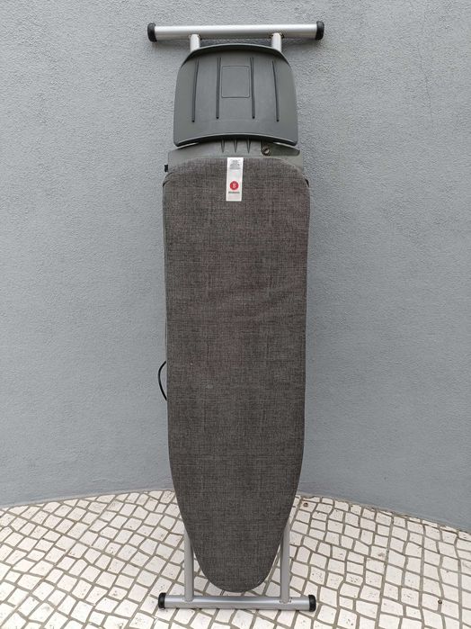 Tábua de passar a ferro Karcher