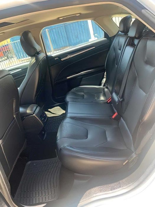 Ford Fusion Titanium      2019