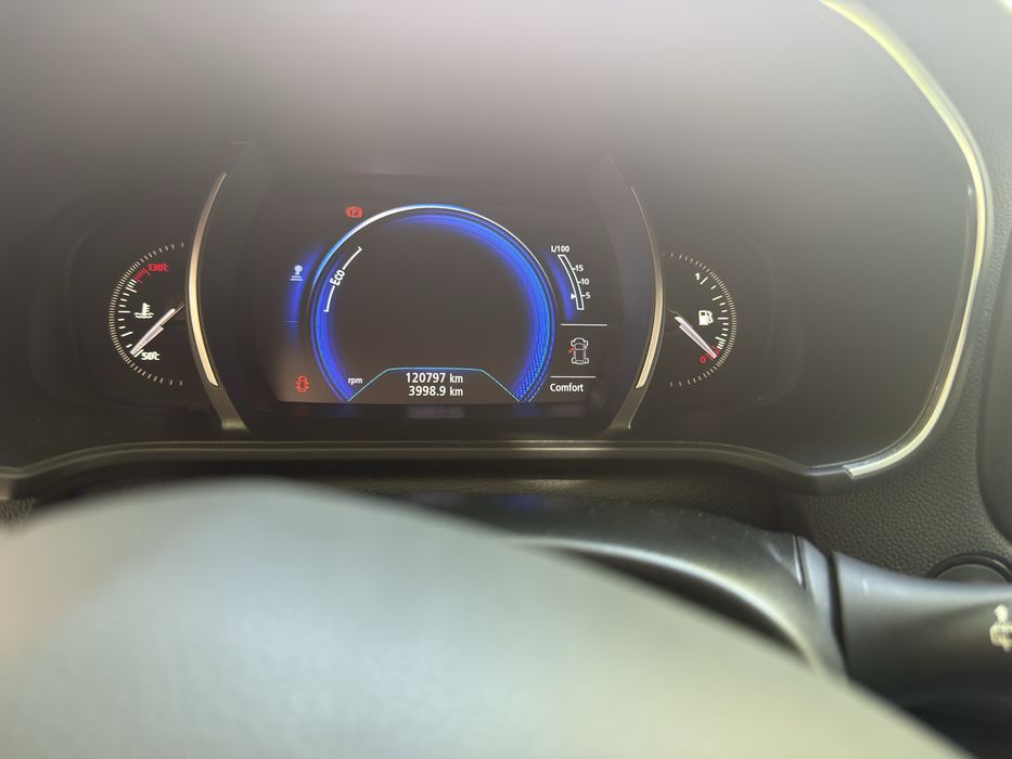 Renault Megane IV 1.6 Bose Edition