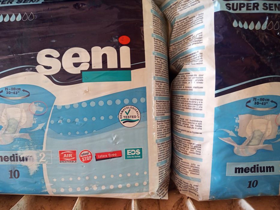 Pieluchomajtki Super Seni rozmiar S i M
