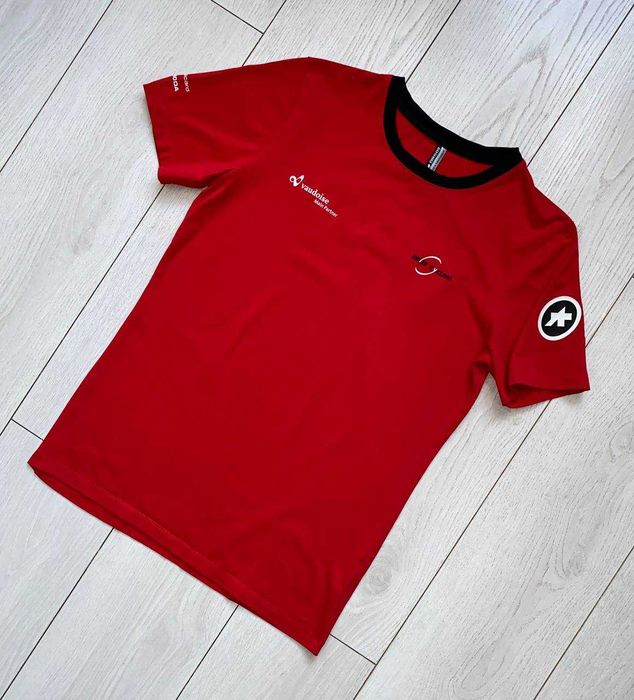 чоловіча вело футболка ASSOS SWISS Cycling 
розмір М