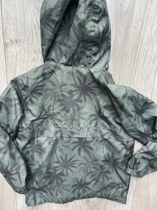 Kurtka przeciwdeszczowa marki Mango na 9 lat