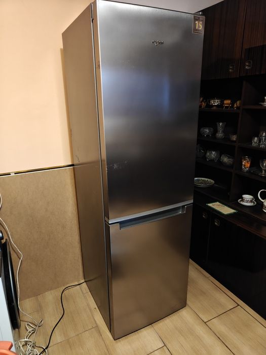 lodówka Whirlpool