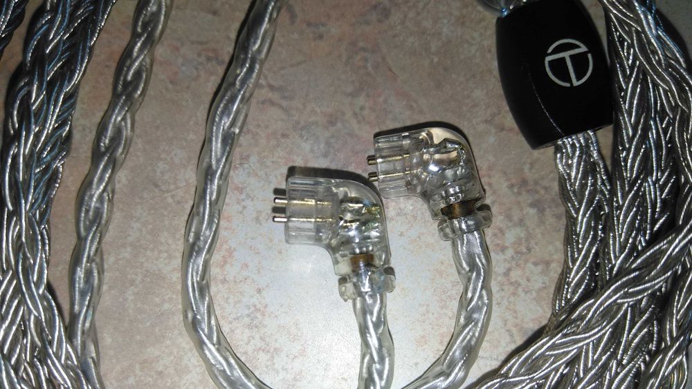 Модульный 16-жильный посеребренный кабель TRN T2 Pro (2Pin-S / QDC)