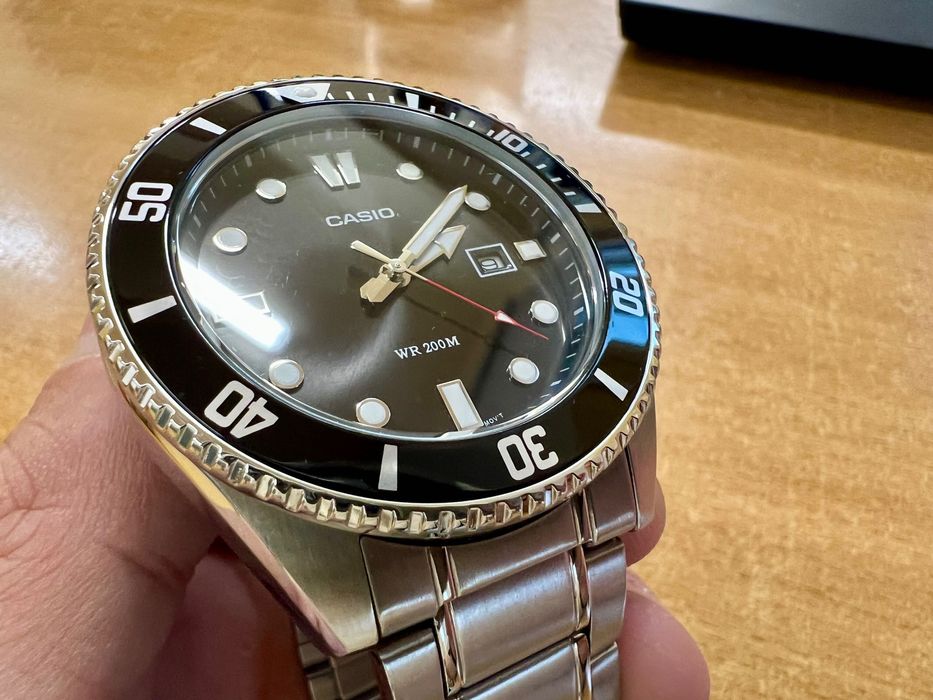 Casio MDV-107 Marlin