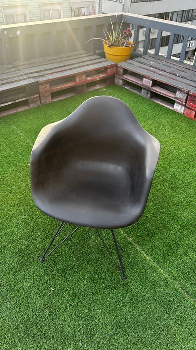 Conjunto 8 Cadeiras Vitra Eames DAR Plastic Chair