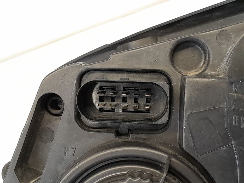 Ótica / farol direita VOLKSWAGEN Eos (1F7, 1F8)