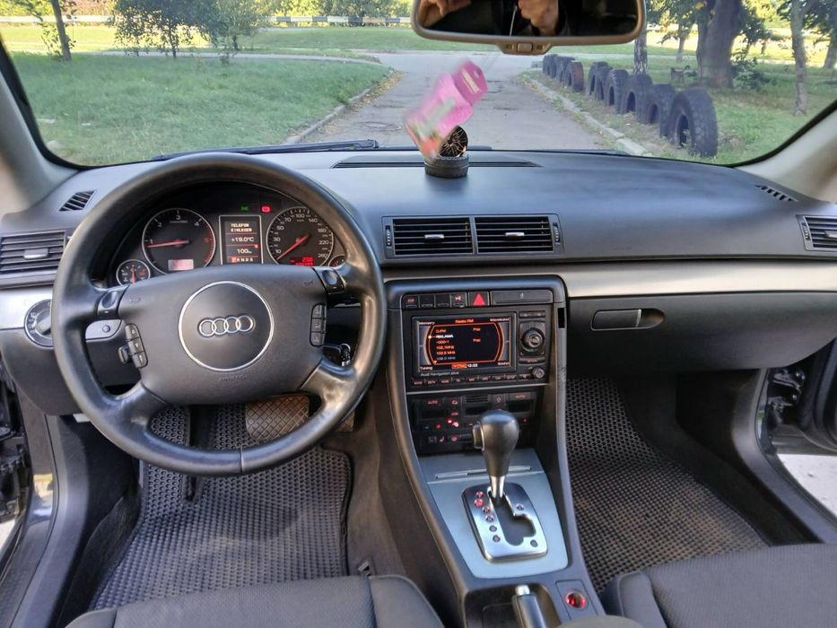 Audi a4b6 2,5 2004