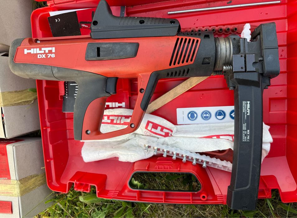 Gwoździarka Hilti dx76 + gwoździe