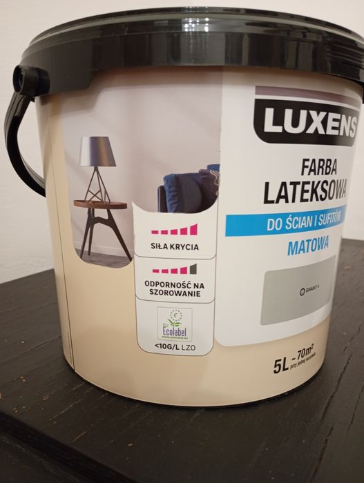 Farba lateksowa .