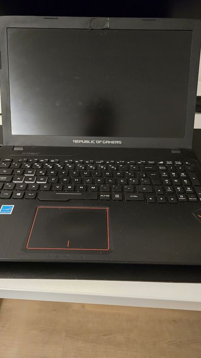 Rog strix i7 7th gen GL553VD