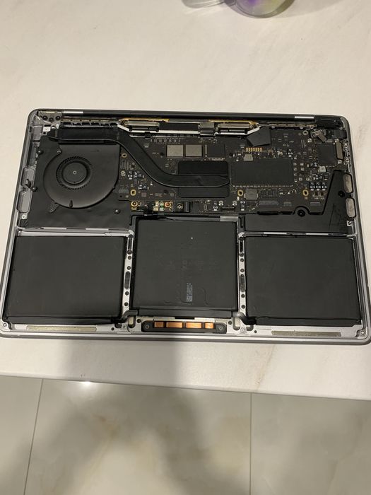 MacBook Pro A1708 A1706 A1502 А2251 A1369 A1370