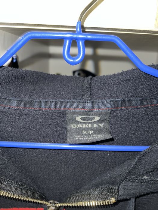 кофта Oakley розмір s