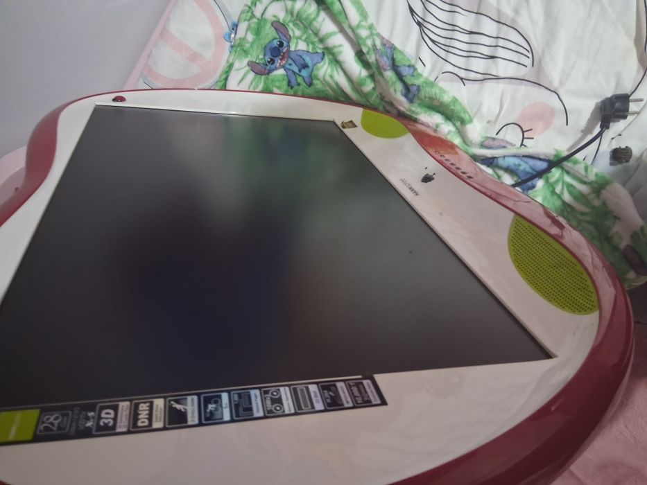 Tv lcd hannspree 70cm