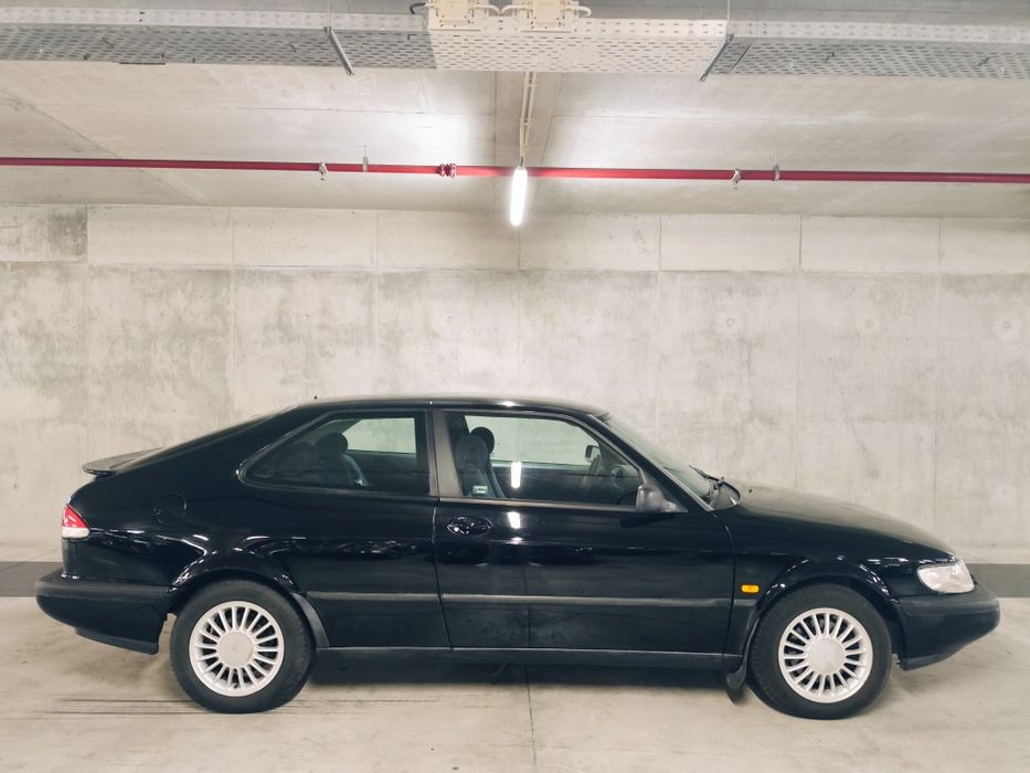 Saab 900 SE Coupe